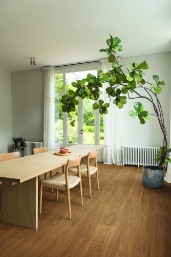 Quick-Step Classic Дуб термо натуральный