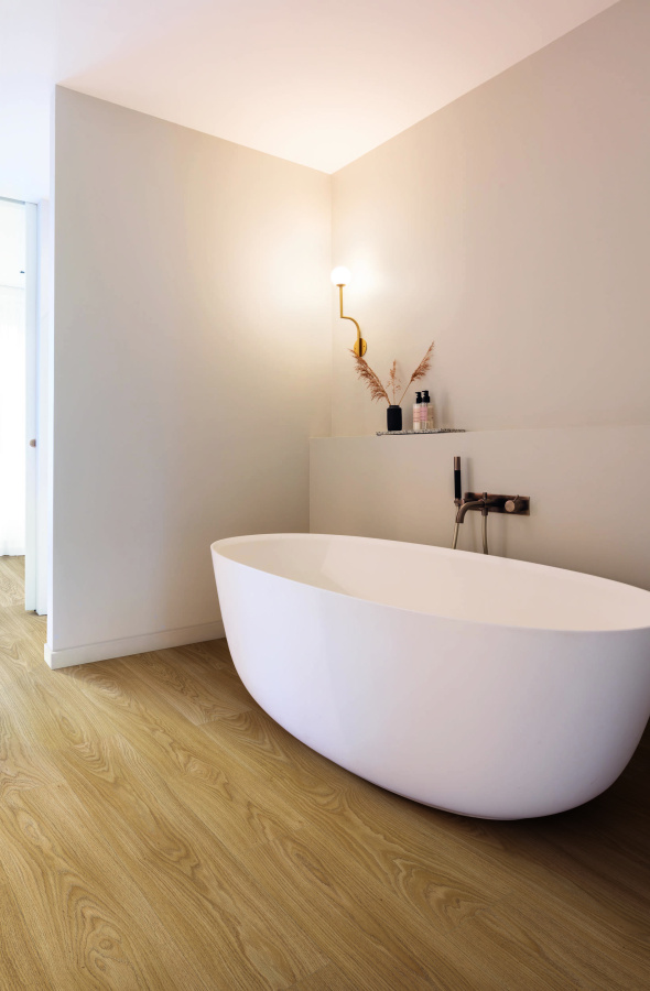 Quick-Step Classic Дуб теплый натуральный премиум 